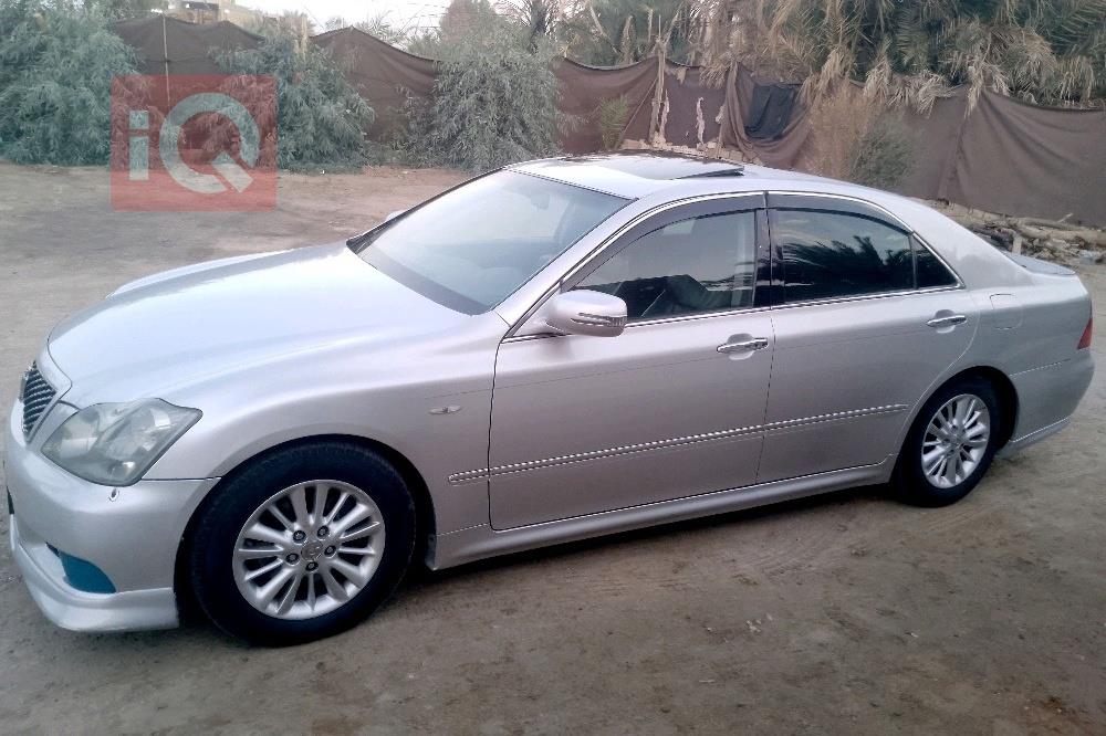 تويوتا كراون